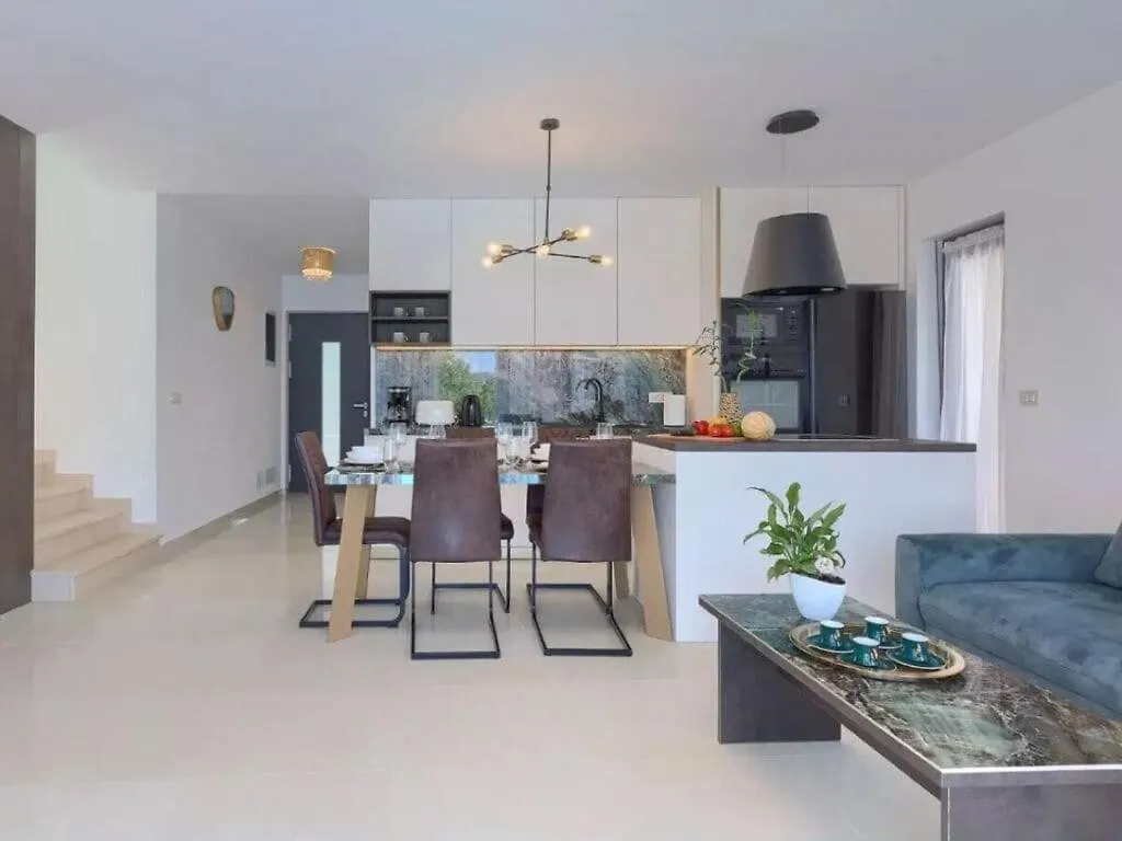 Villa Esmeralda II Comfortable Holiday Residence Novigrad  Croatia
