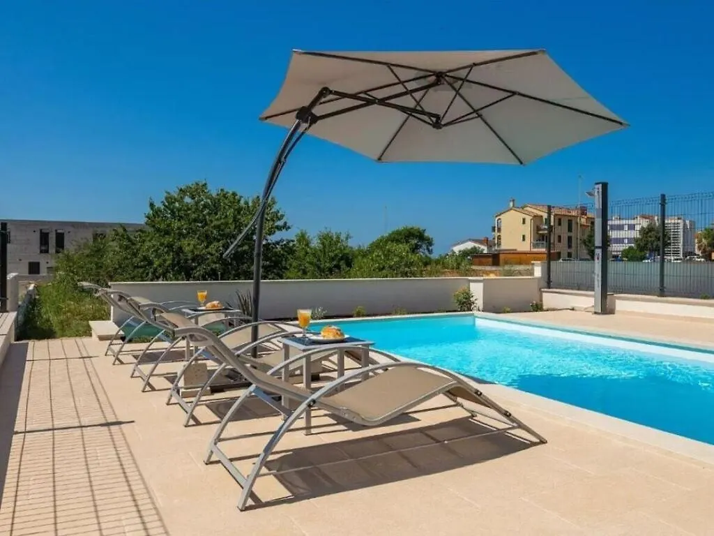 Esmeralda II Comfortable Holiday Residence Novigrad  0*, Novigrad (Istria) Croatia